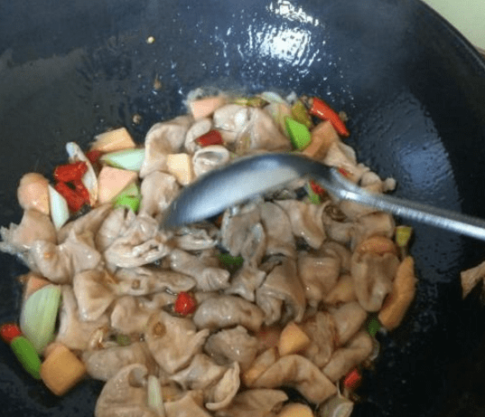 肥肠配什么菜最合适 5b2dd4e8a66246cdb808bb8bb25d95ef.png