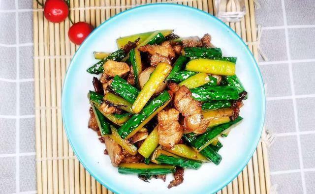 如何炒肉不崩油 8fe6e6491ca646019e0b5bc943a4ff16.jpeg