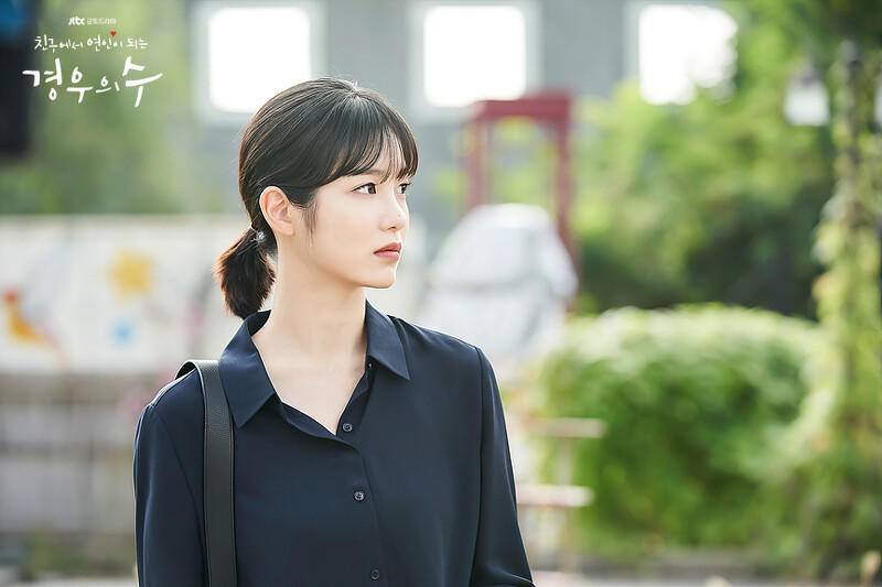 自己怎样剪马尾发型 f7639fca9c884a0ea88f8908e168b9eb.jpeg