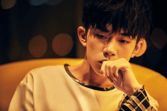 易烊千玺的电影为什么不上映 eb356aaebe1d4d9387eadb3baa8fb16f.png