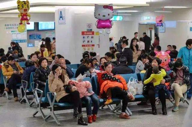 宝宝|婴幼儿保险怎么挑？全世界都在生孩子