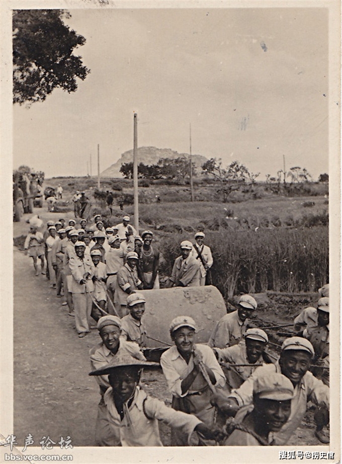 老照片,1955年2月,人民解放军进驻大陈岛