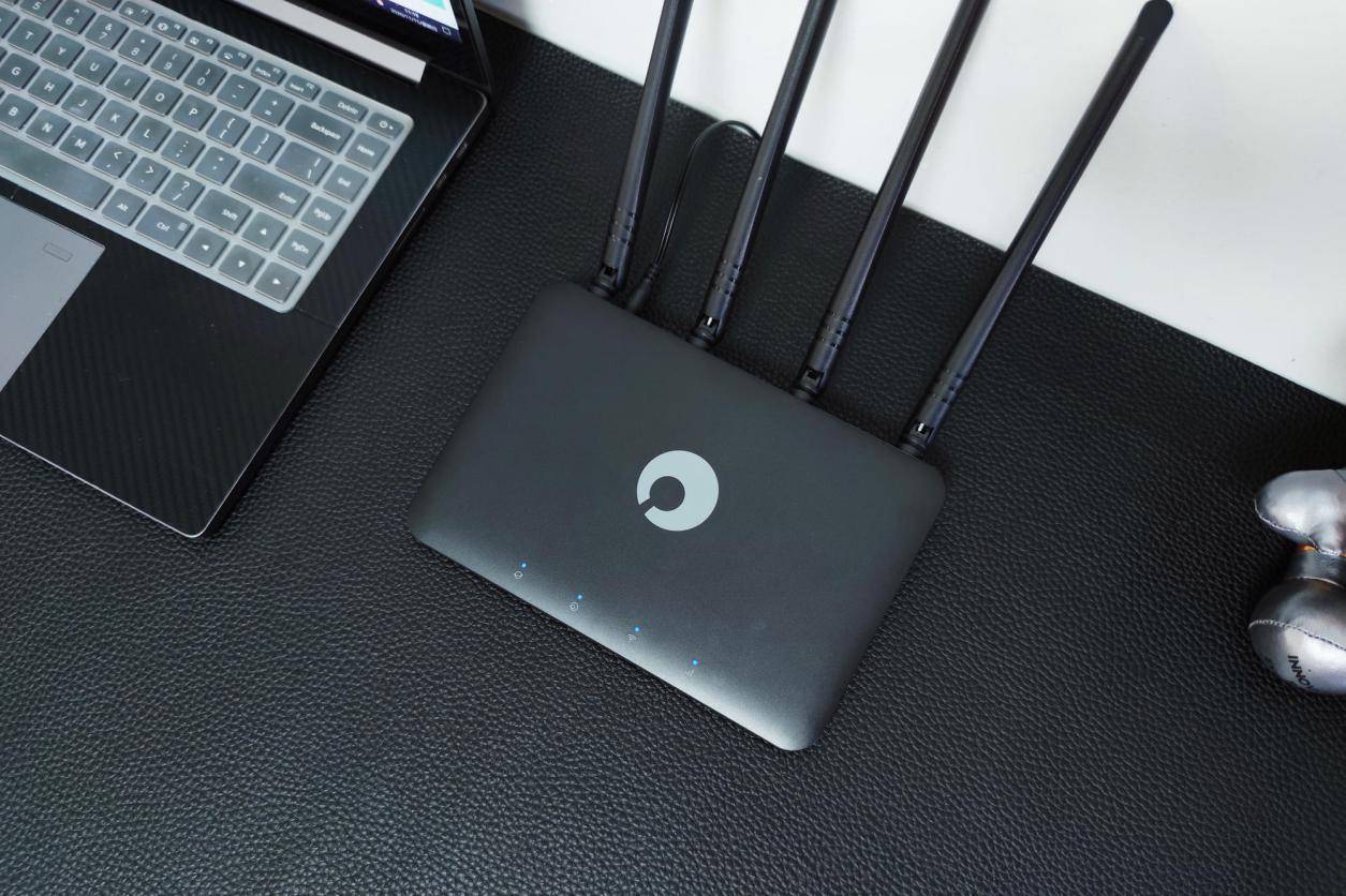 让办公自由一点，4G转有线转无线+远程OA，蒲公英X4C体验