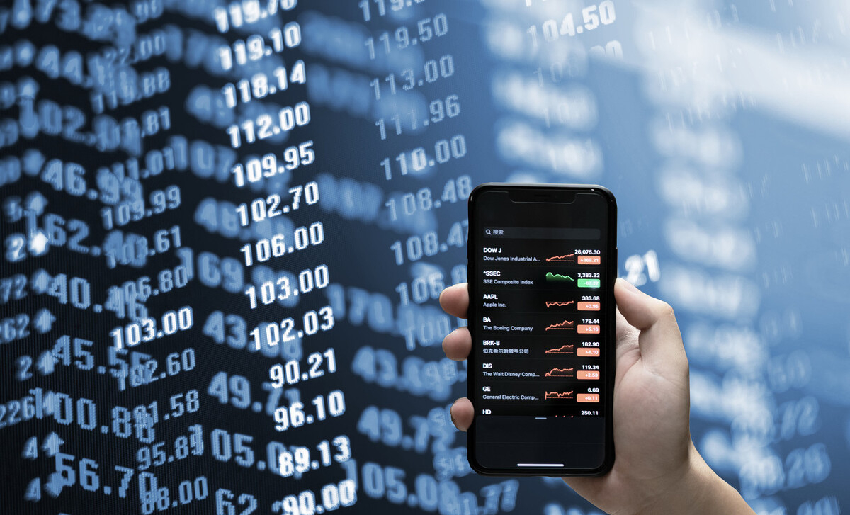 2020平湖市gdp800亿_再见2020你好2021图片(2)