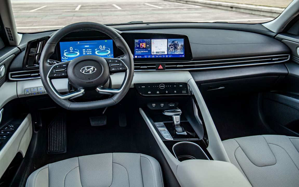 伊兰特和轩逸哪个安全 2700b0a82d654c6fa523f29ebf68bbef.jpeg