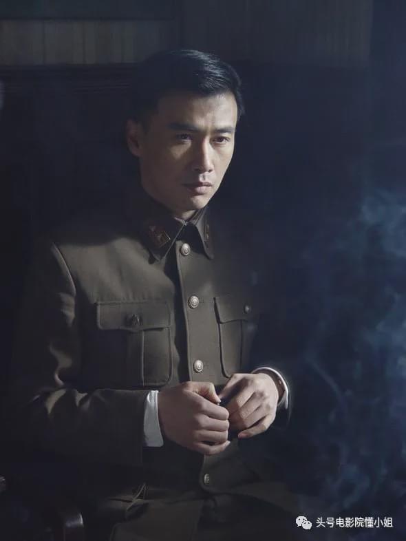 柳云龙新剧《叱咤之城》曝光，又一部谍战戏，希望这次别等5年