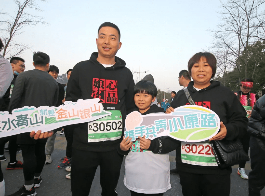b6803e34f77a452180146ea1e5553ce2.png