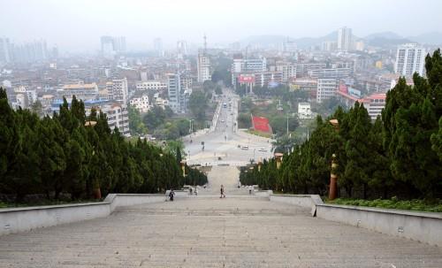 先秦总人口_先秦服饰图片(2)