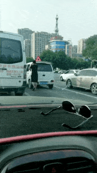 美女,看起来好熟悉,这是哪部动漫的人物呢?