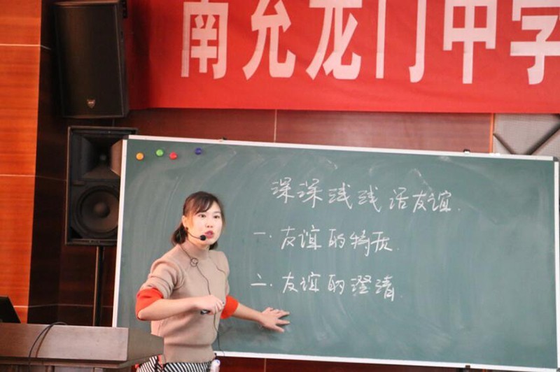 d4996e41de5542a199a8dea2fbf4e00a.jpeg