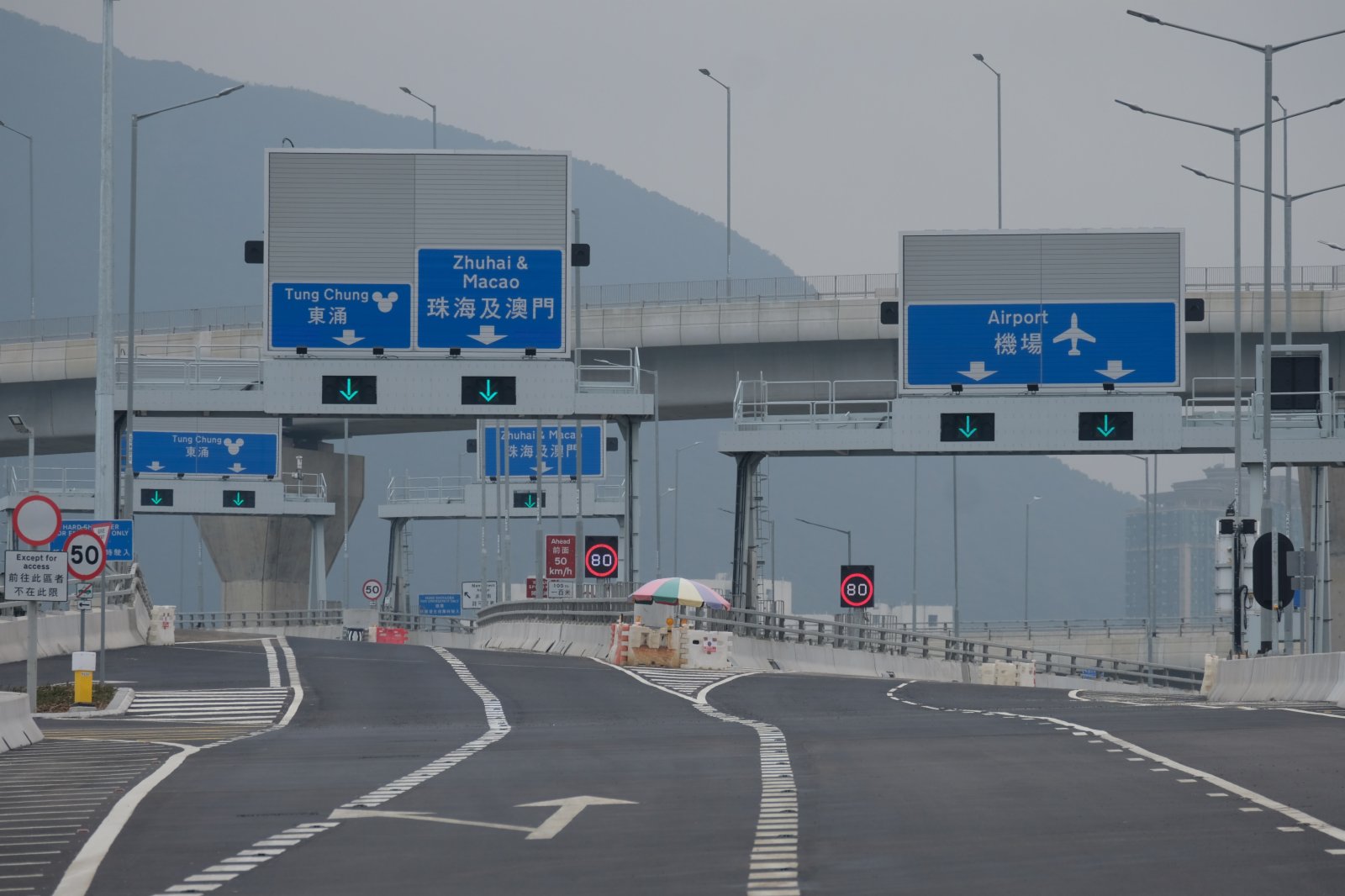 整条连接路全面开通后,屯门南和香港国际机场路程缩短22公里,较现时