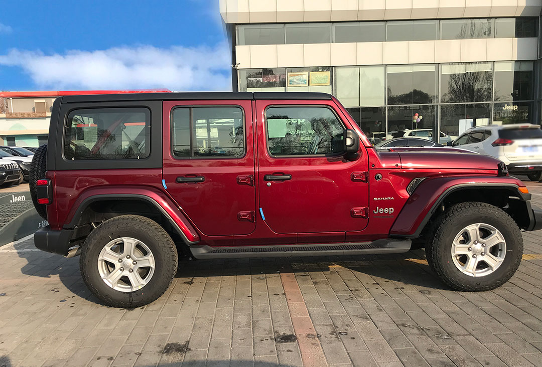 2021款jeep牧马人赤道红色到店实拍首发最经典的红色