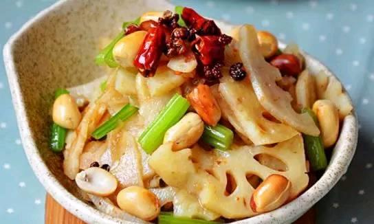 藕片怎么炒好吃容易熟 e8b3cfbacfac4c079c53718360322e41.jpeg