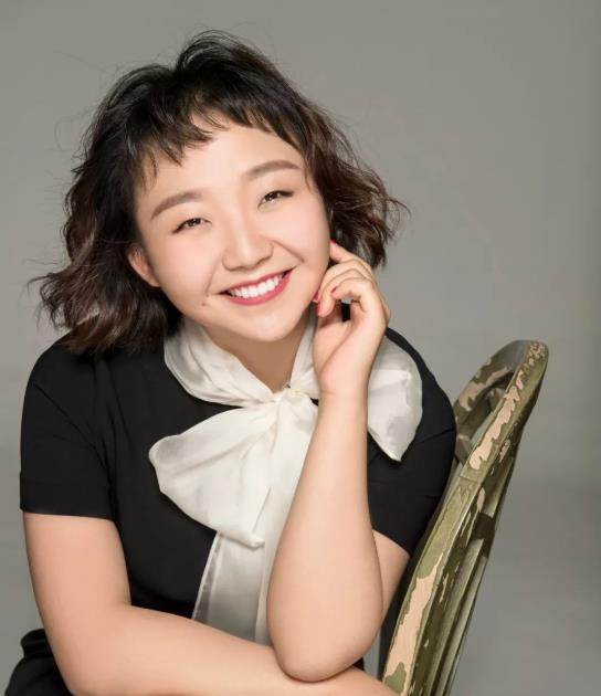 原创6岁拉丁舞女孩走红网络,颜值撞脸辣目洋子,直言自己更好看!