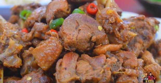 怎么做红烧鸭肉好吃又简单 3e799cb96c3642a48c240c40995ec953.jpeg