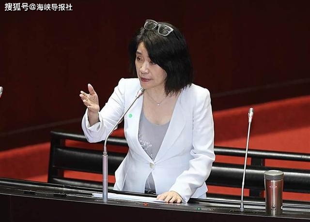 李贵敏李贵敏提醒,不要想像大陆不会制裁,以澳洲为例,大陆占澳洲出口