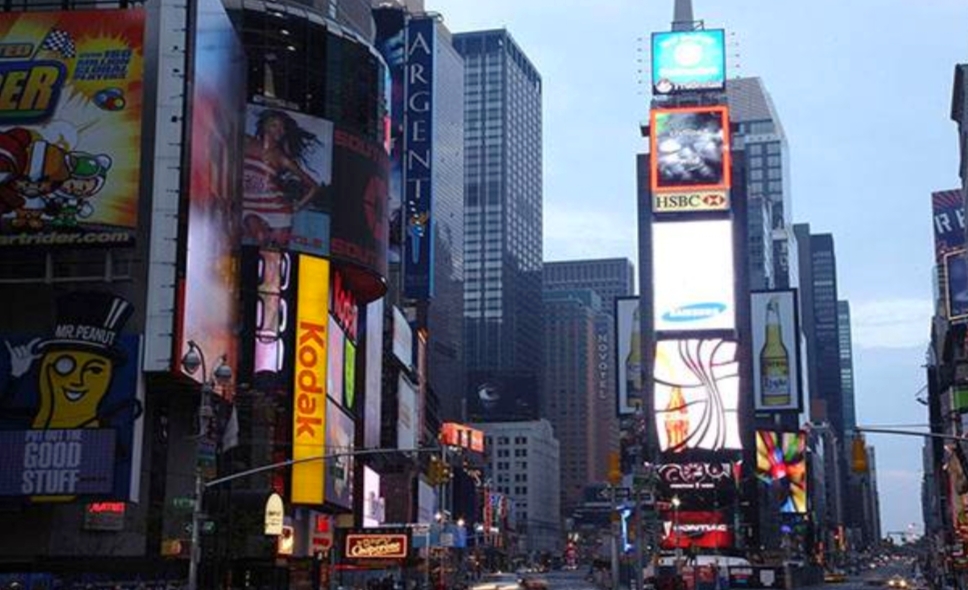 日本gdp最接近美国_日本gdp到达美国70