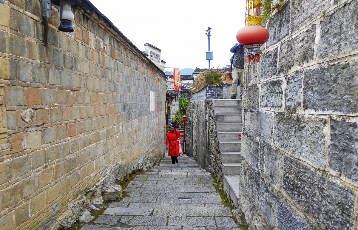 高原上的最美古城——镇远，曾是贵州中心城市，历史比贵阳还悠久