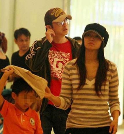 伊能静和庾澄庆在一起23年,离婚后双双二婚,可怜了两人的儿子