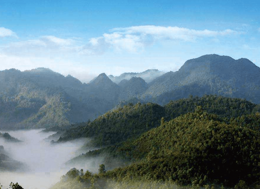 云南最值得一去的山峰，景色不输九寨沟，金庸笔下的绝世美景