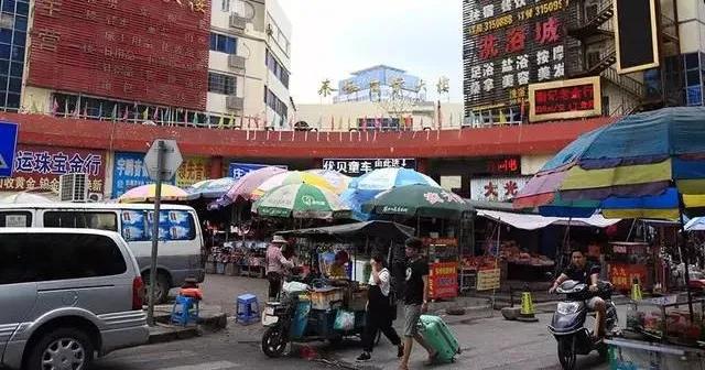 岳阳人口多少人口_岳阳职业技术学院(3)