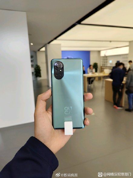 知道华为nova系列拍照实力不俗,但在视频上可不一定是oppo reno5系列