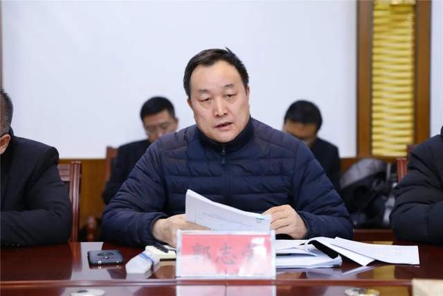 郭志荣一行到吕梁法院督导执行工作