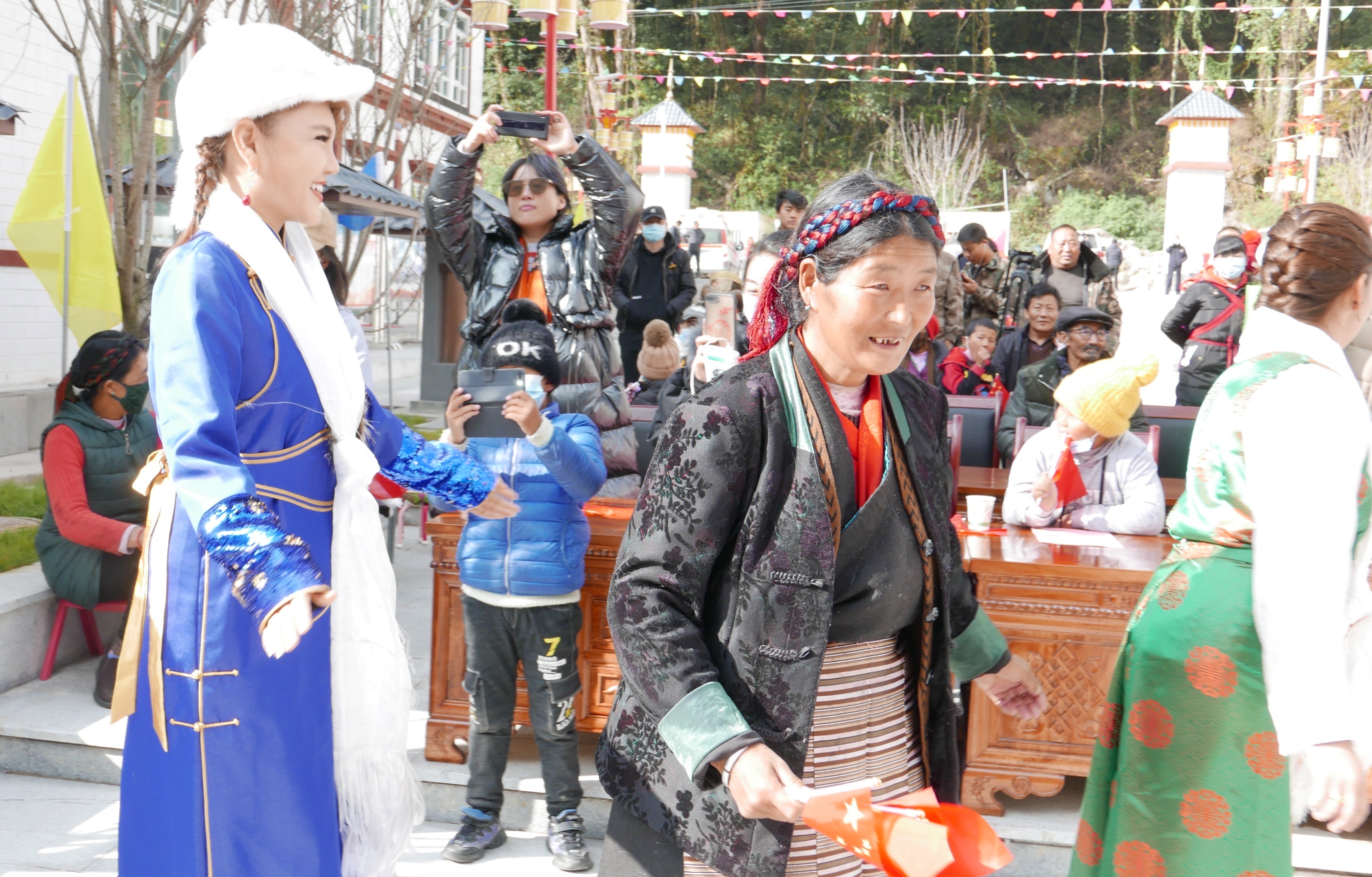 2015年西藏农牧民子女高考录取率达74.5%