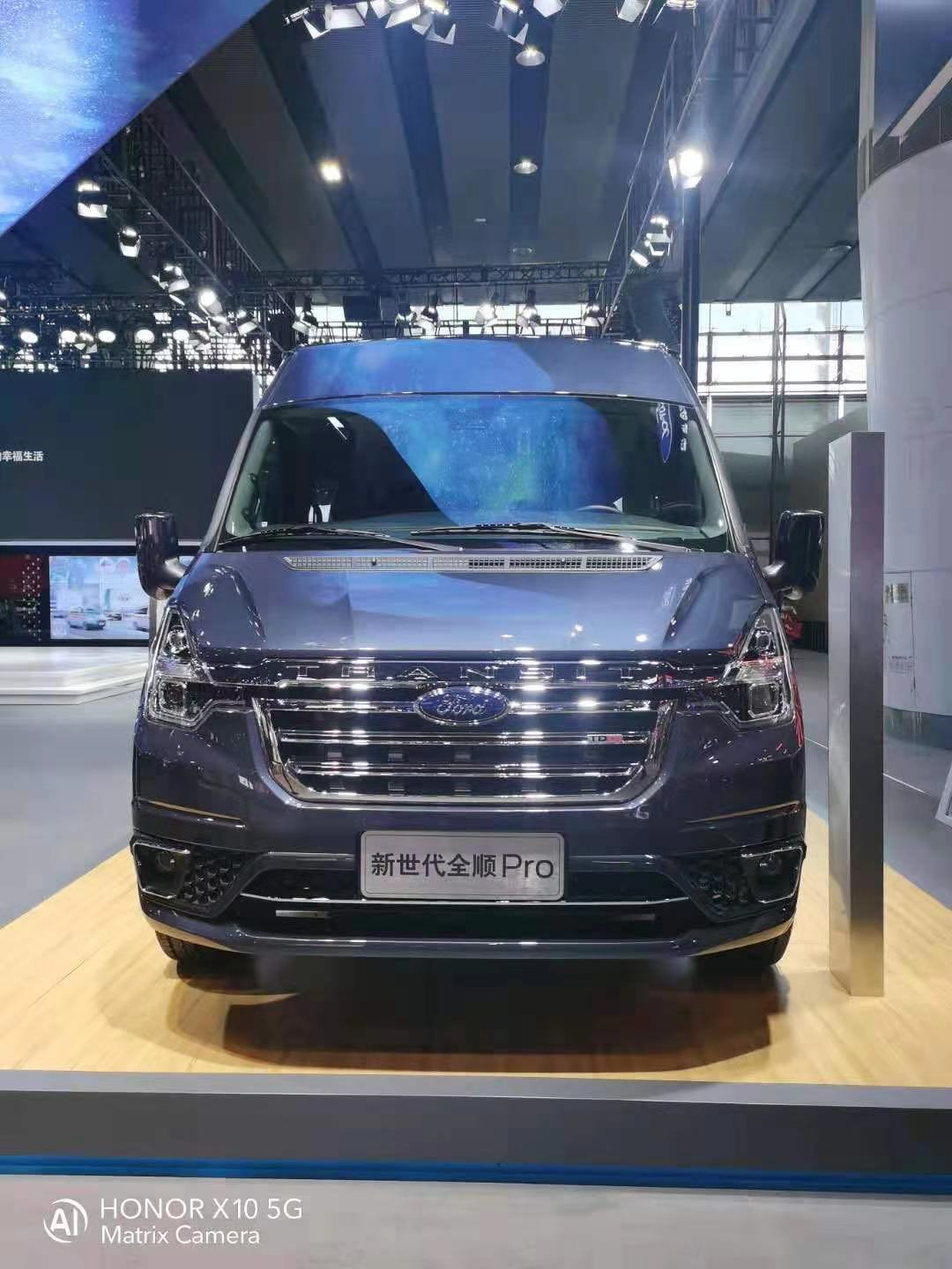 福特新世代全顺pro的出现是房车不容错过的底盘选择