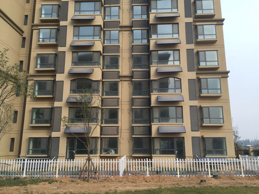 买房选择大小区还是小小区好 f6f0fb1e3cc7469f8022c61a34078ebc.jpeg