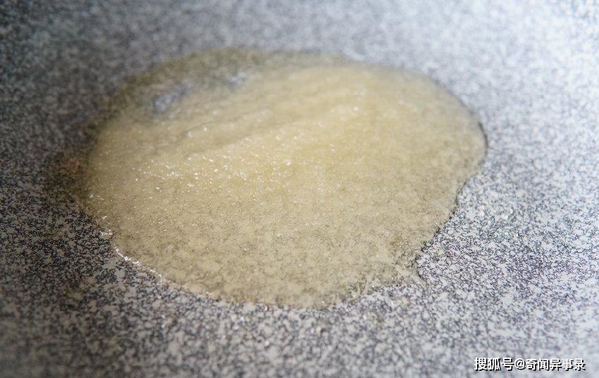 防锈漆的使用方法图解 8df78ef92d0f459fbbed1c83829cea3c.jpeg