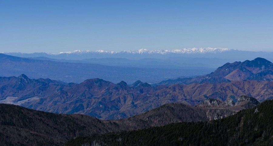 从连锁大卖场到电商，强势家电渠道商的“二选一”很可恶！-家电圈官网