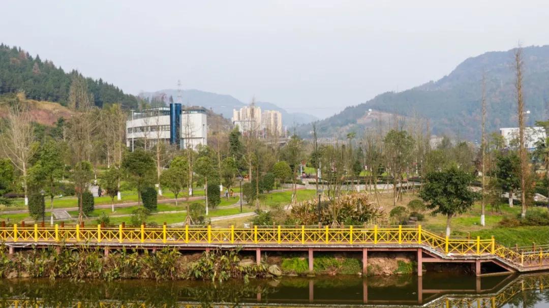 城市综合湿地公园正式落成 龙潭溪湿地公园位于平昌县城西北 毗邻巴达