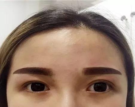 过年前"纹眉"别冲动,离职纹眉师透露,3种人纹眉会后悔