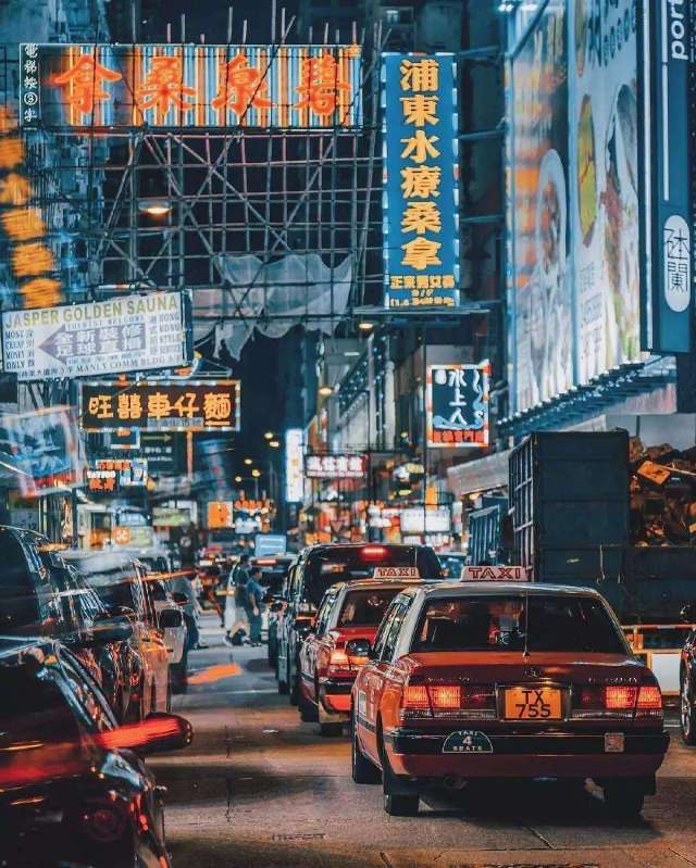 香港消费被内地游客“吐槽”，知道原因后，就连香港人都心服口服