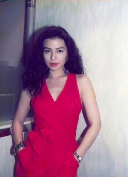 惊艳的女人利智 b9cc6d33630d443aadbb1c89761a3458.jpeg
