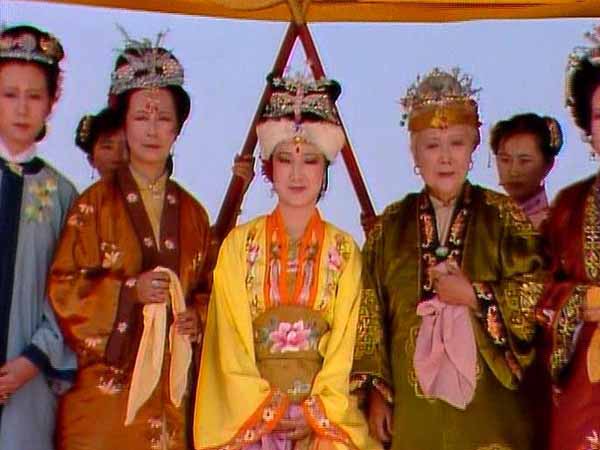 是地位超然,高高在上,还是颓势已显?_薛家