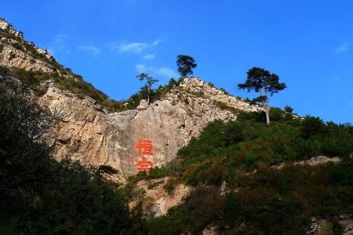 五岳中唯独不是5A的名山，却有座世界闻名的古寺，途经千年历史