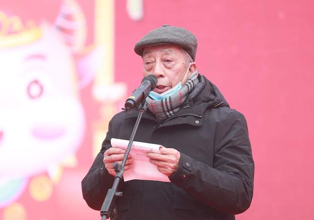 东湖锦城鼓舞盛世 阆中"董明珠 迎新感恩走红网络_胥晓燕
