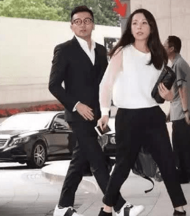蘇有朋妻子曝光，身材好顏值高，一直在他身邊陪伴 娛樂八卦吃瓜 第7张