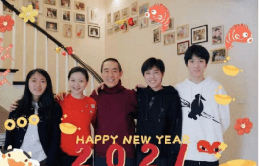 张艺谋老婆陈婷照片 9cfc43f968d84bf88d109e2b84fe19f3.png