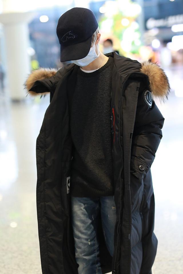 《晴雅集》被下线后赔本成为事实?郭敬明现身