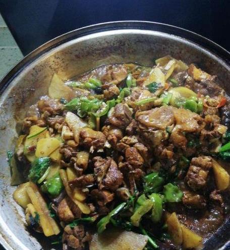 大米饭配什么菜最好呢 0df5a0a84c6e4055a3860b2f65e03bf1.jpeg