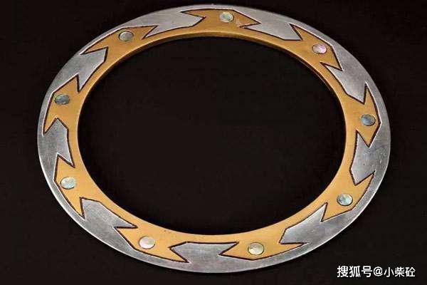 世界十大近战武器 血滴子雍正时期出现取人首级于无物_杀伤力