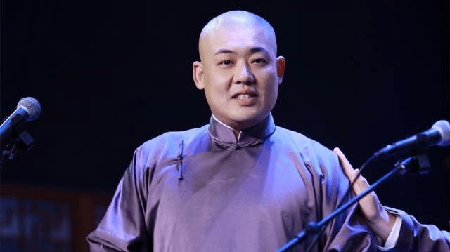德云社张鹤帆因"小光头"怕冷戴毛茸茸贵妇帽,遭到众师兄弟调侃