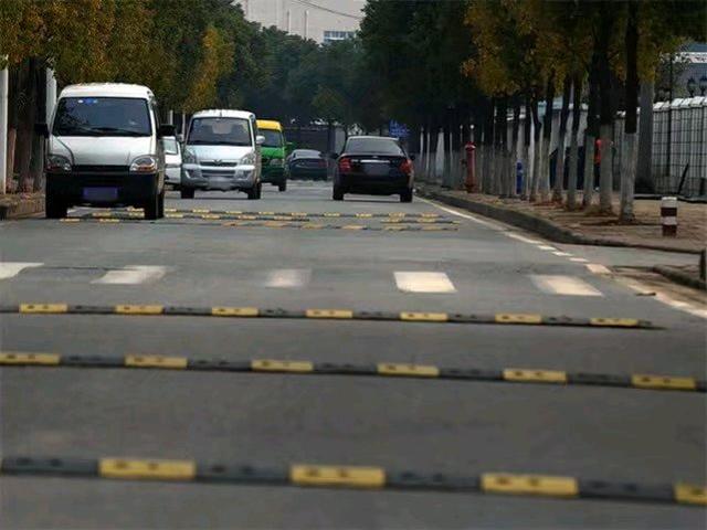 原来的减速带刹车是“最破车”的行为,这四个部分会提前报废