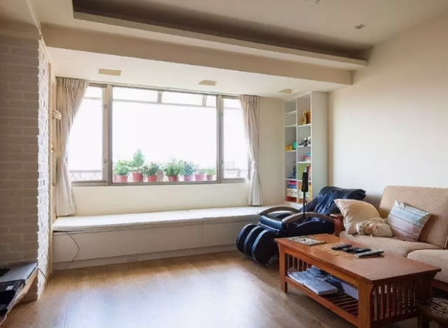 飘窗不让拆除拆了会怎么样 1f41abc3e25b4a0286d9bc355c960c02.jpeg