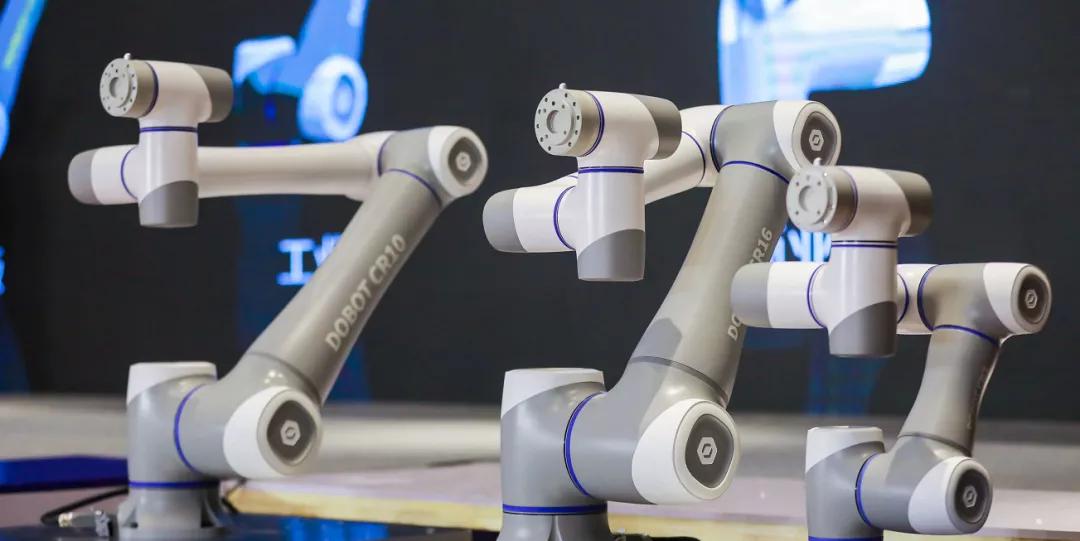 越疆科技完成3.2亿元新一轮融资，定义协作机器人新品类 