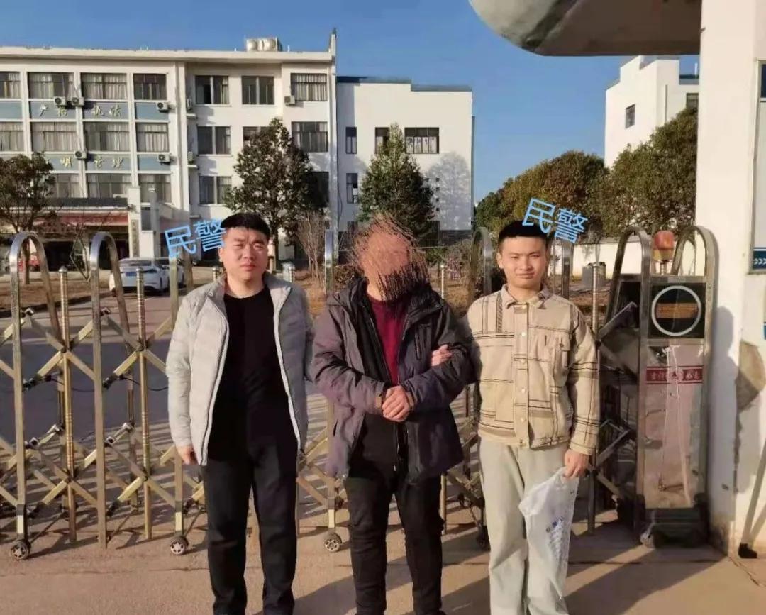 近日 婺源县公安局刑警大队 通过缜密摸排,细致研判 成功破获 系列