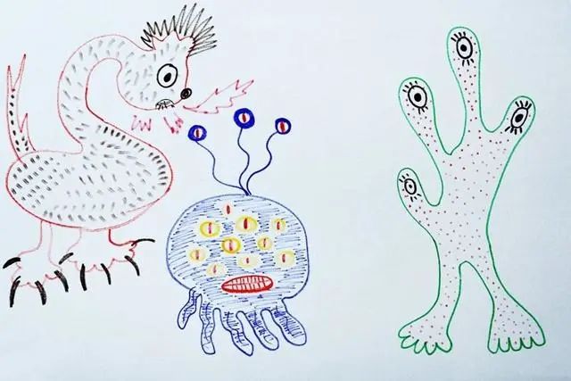 原创孩子画的画常出现三种特征,父母要警惕,背后可能隐藏着心理暗示